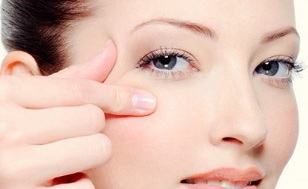 cum să întineri pielea din jurul ochilor